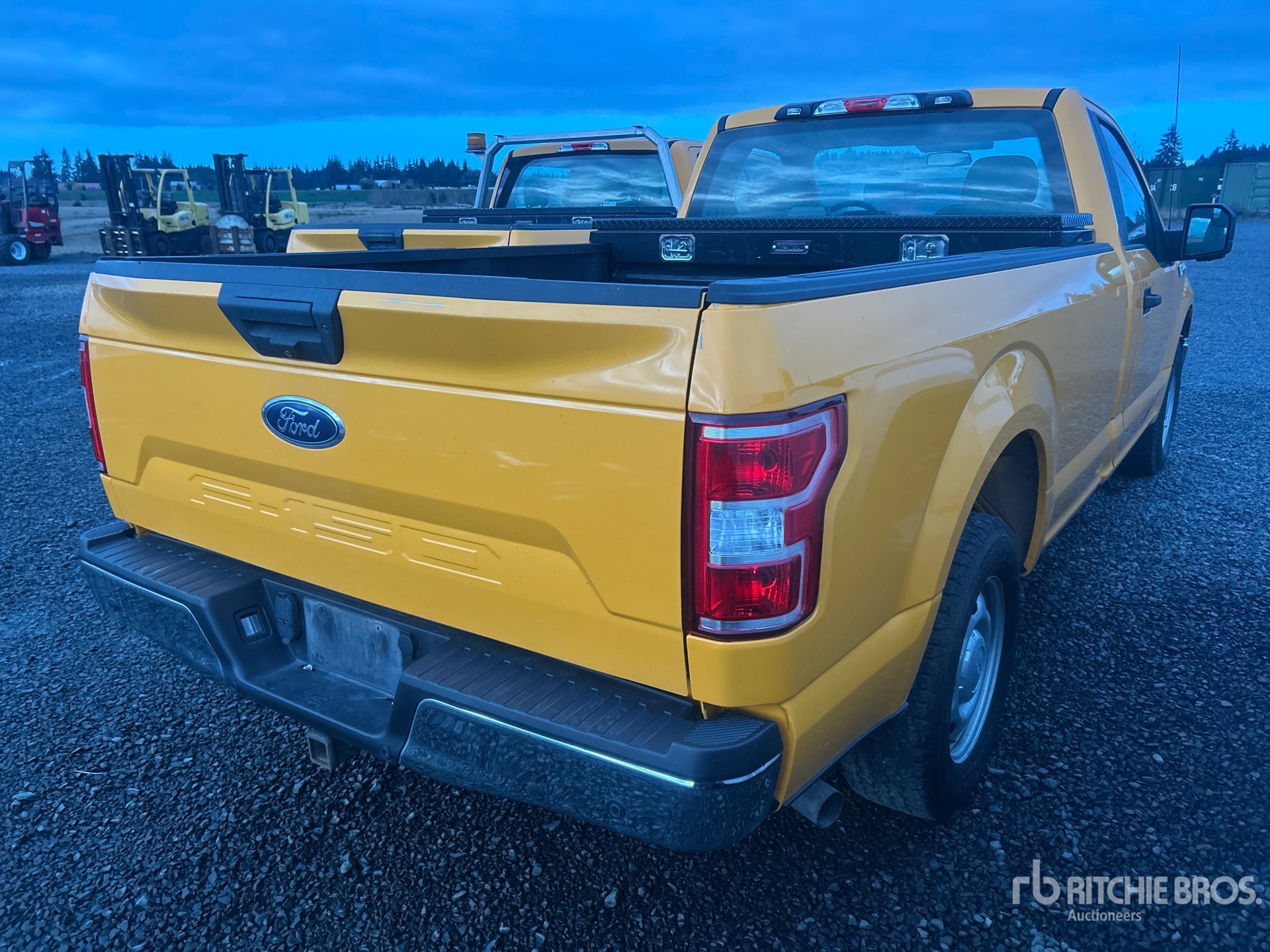 General Appearance with Picture, Right Rear Corner