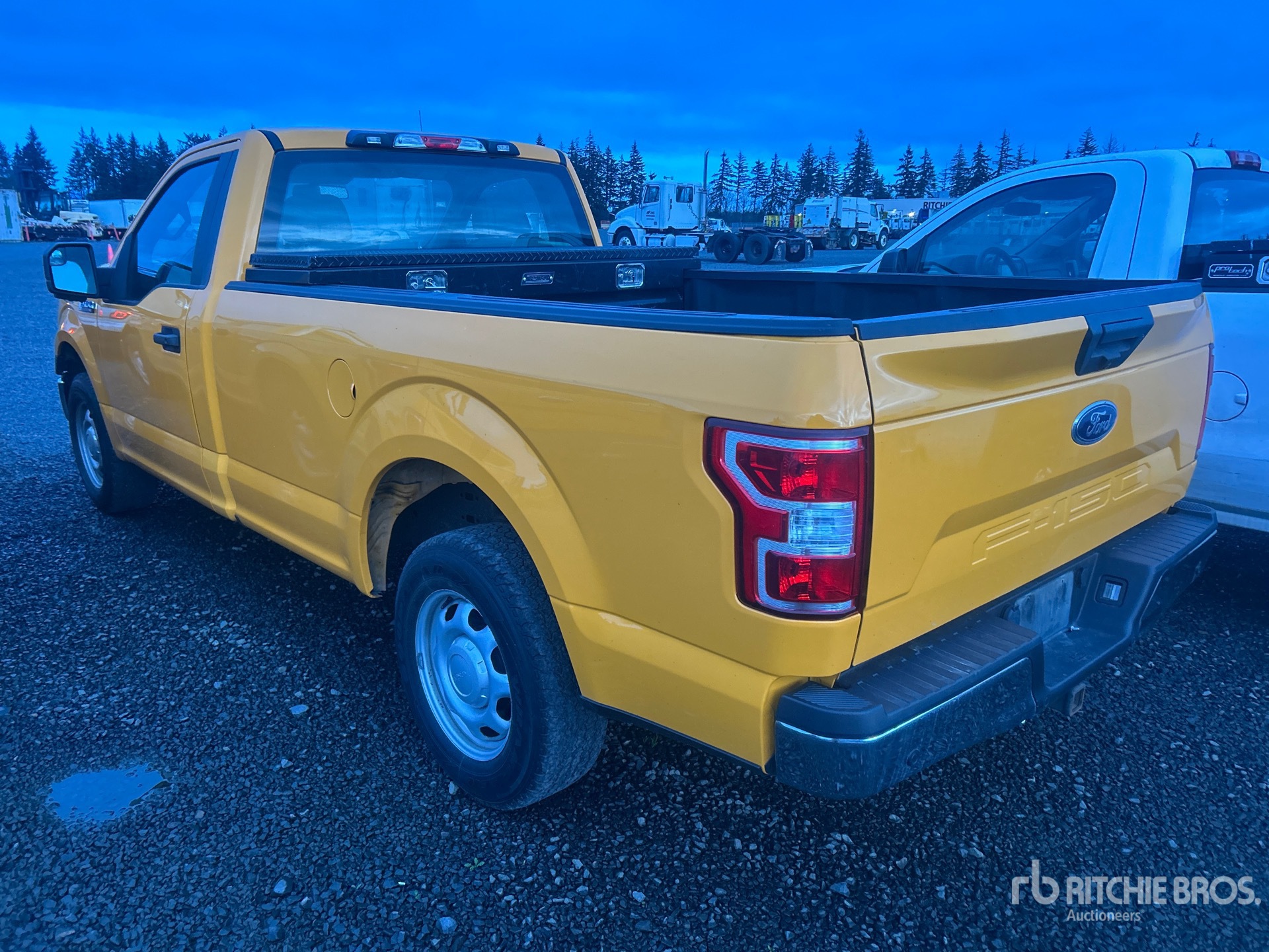 General Appearance with Picture, Left Rear Corner