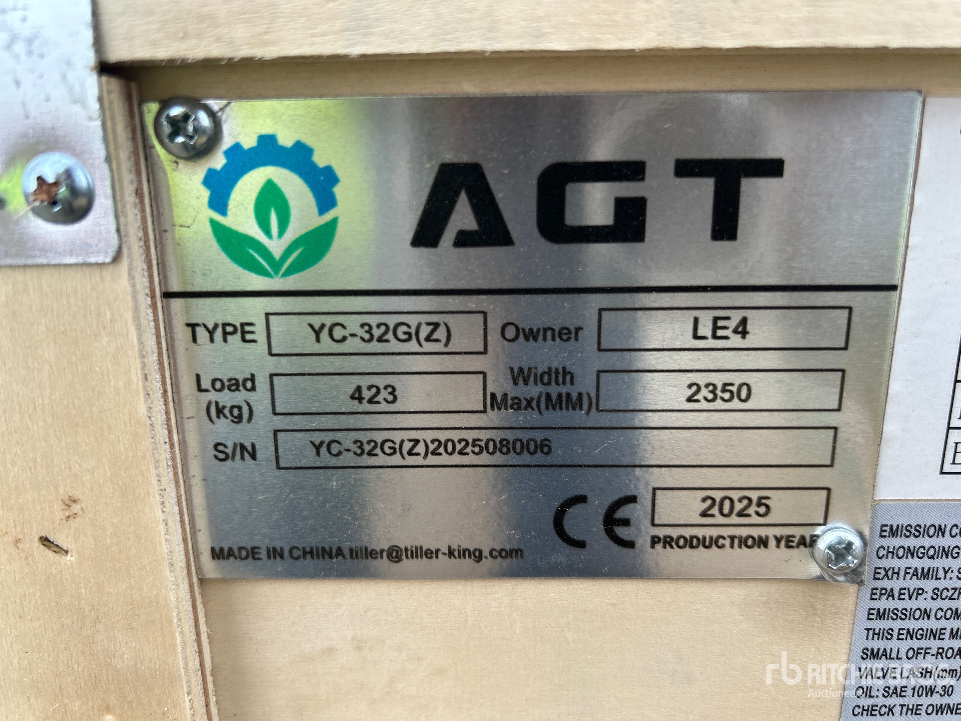 General Appearance with Serial Number / VIN