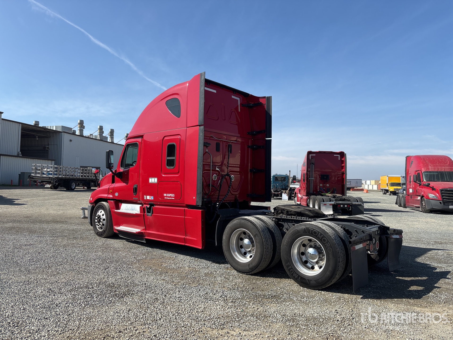 Aspect général with Image, coin arrière gauche