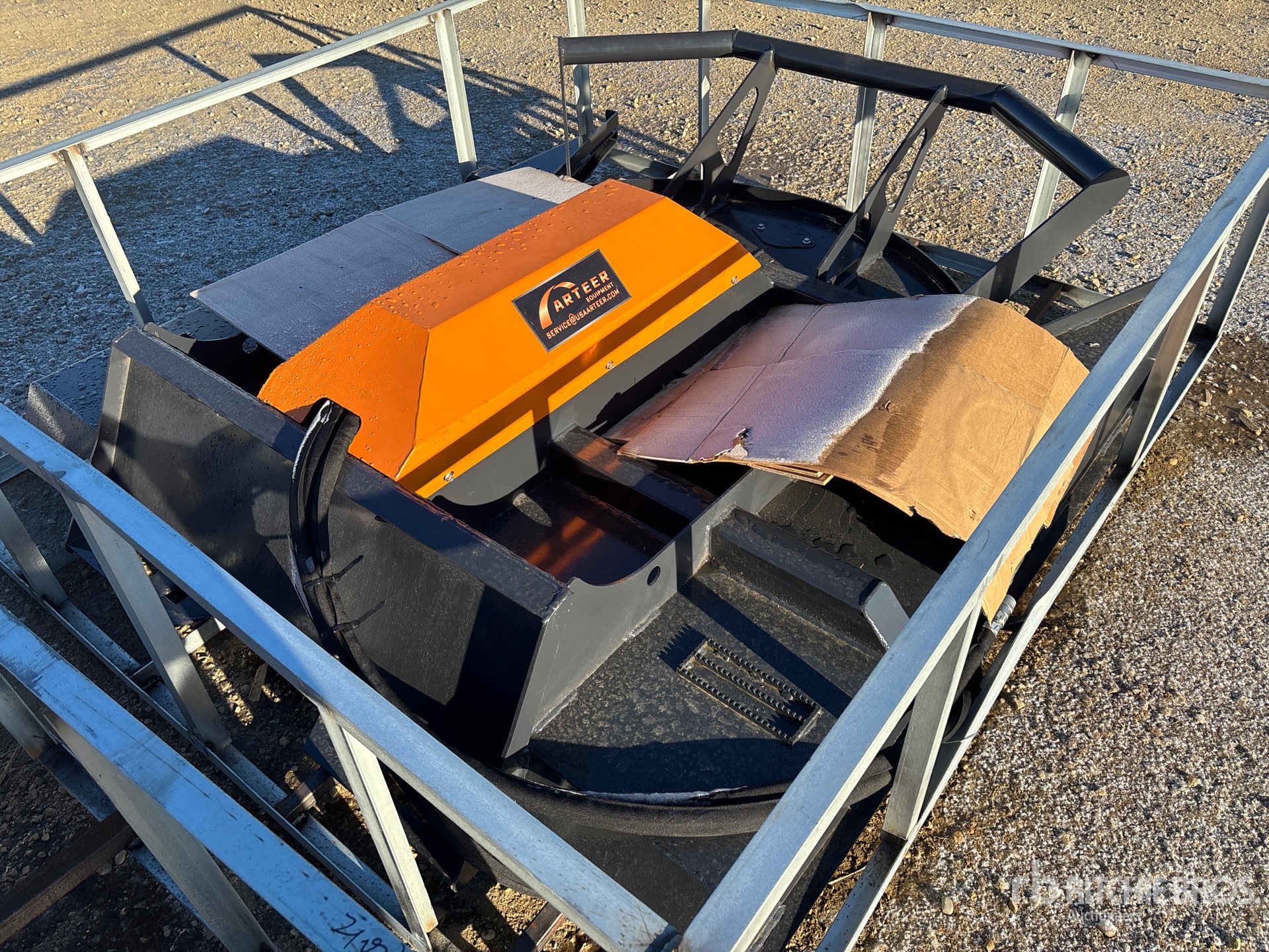 General Appearance with Picture, Right Rear Corner