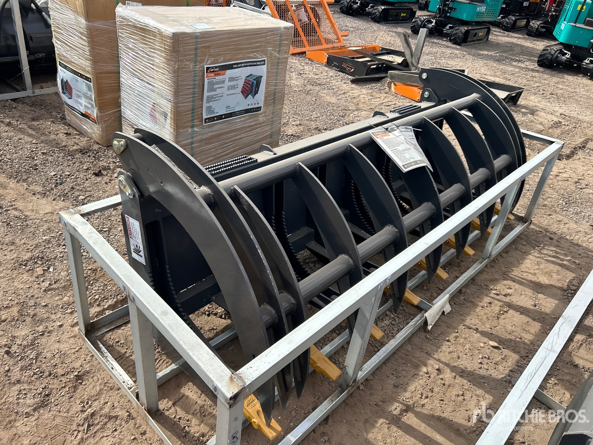 General Appearance with Picture, Left Front Corner