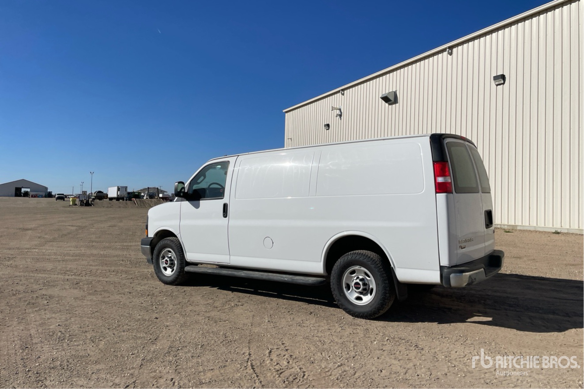 General Appearance with Picture, Left Rear Corner