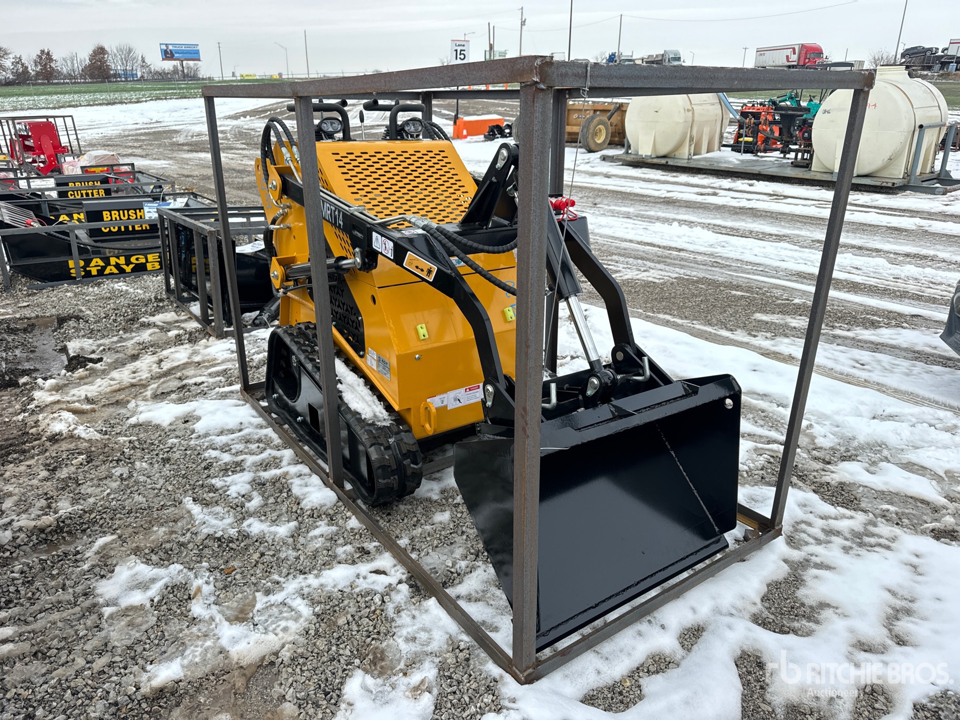 General Appearance with Picture, Right Front Corner