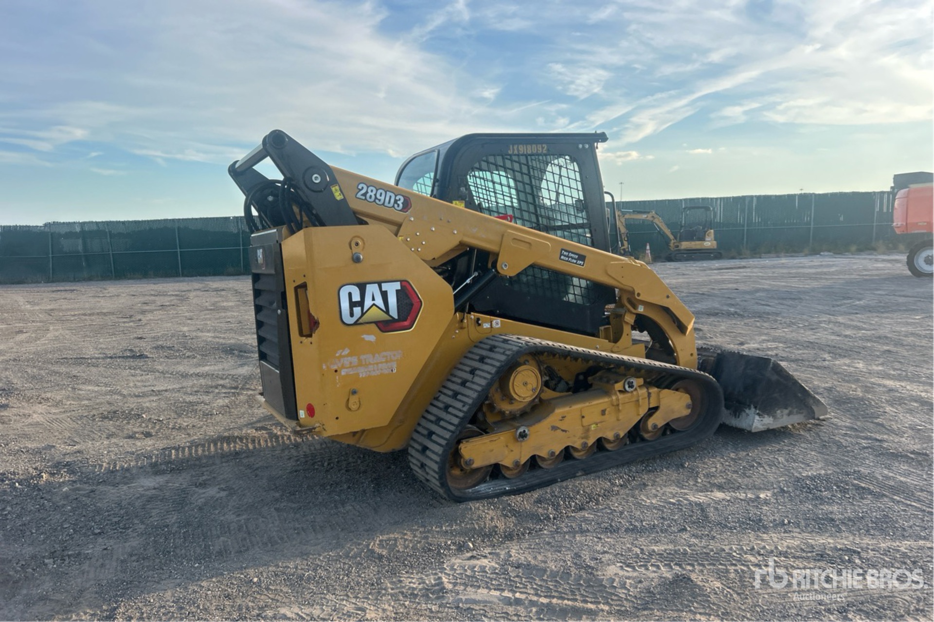 General Appearance with Imagen: esquina trasera derecha