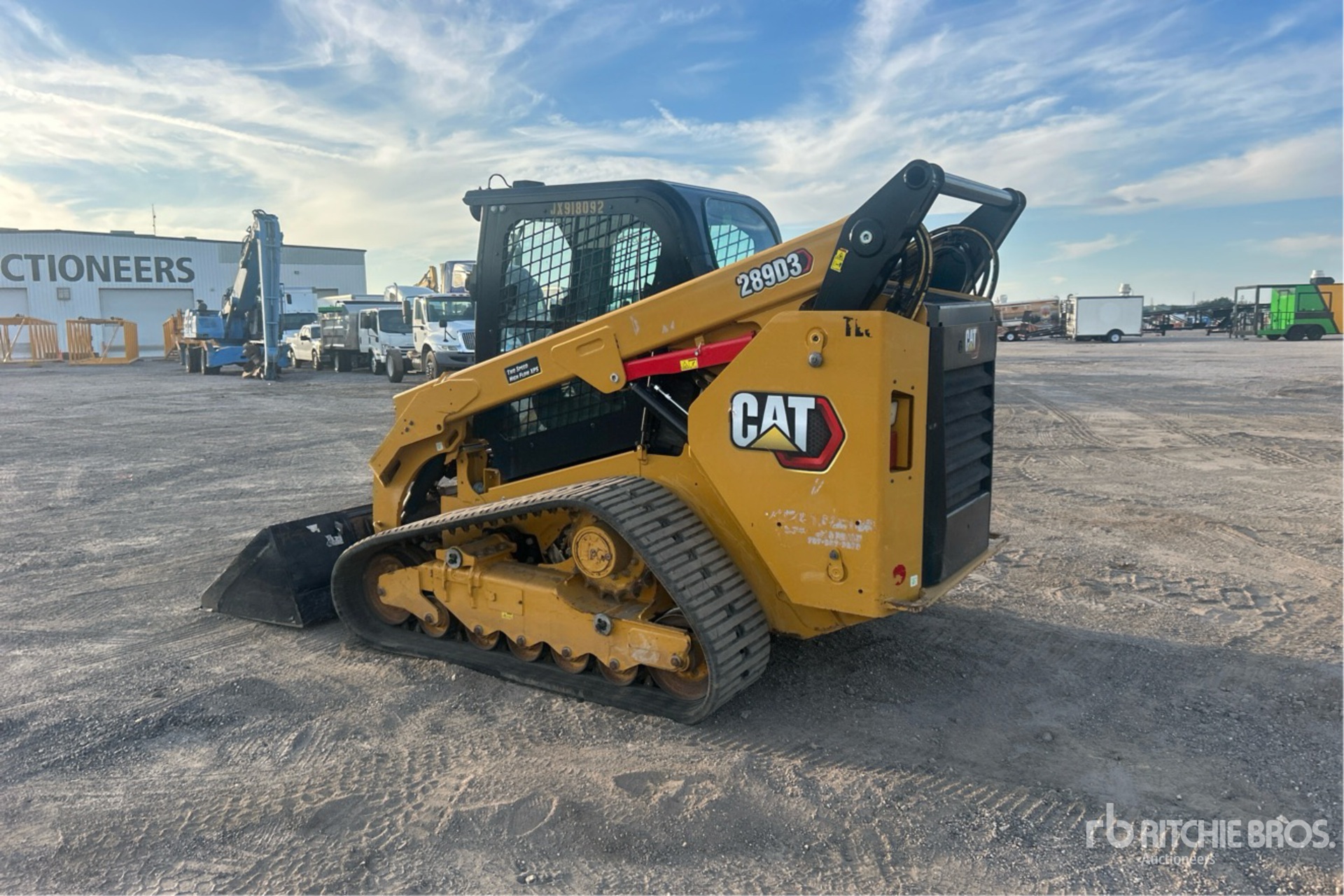 General Appearance with Imagen: esquina trasera izquierda