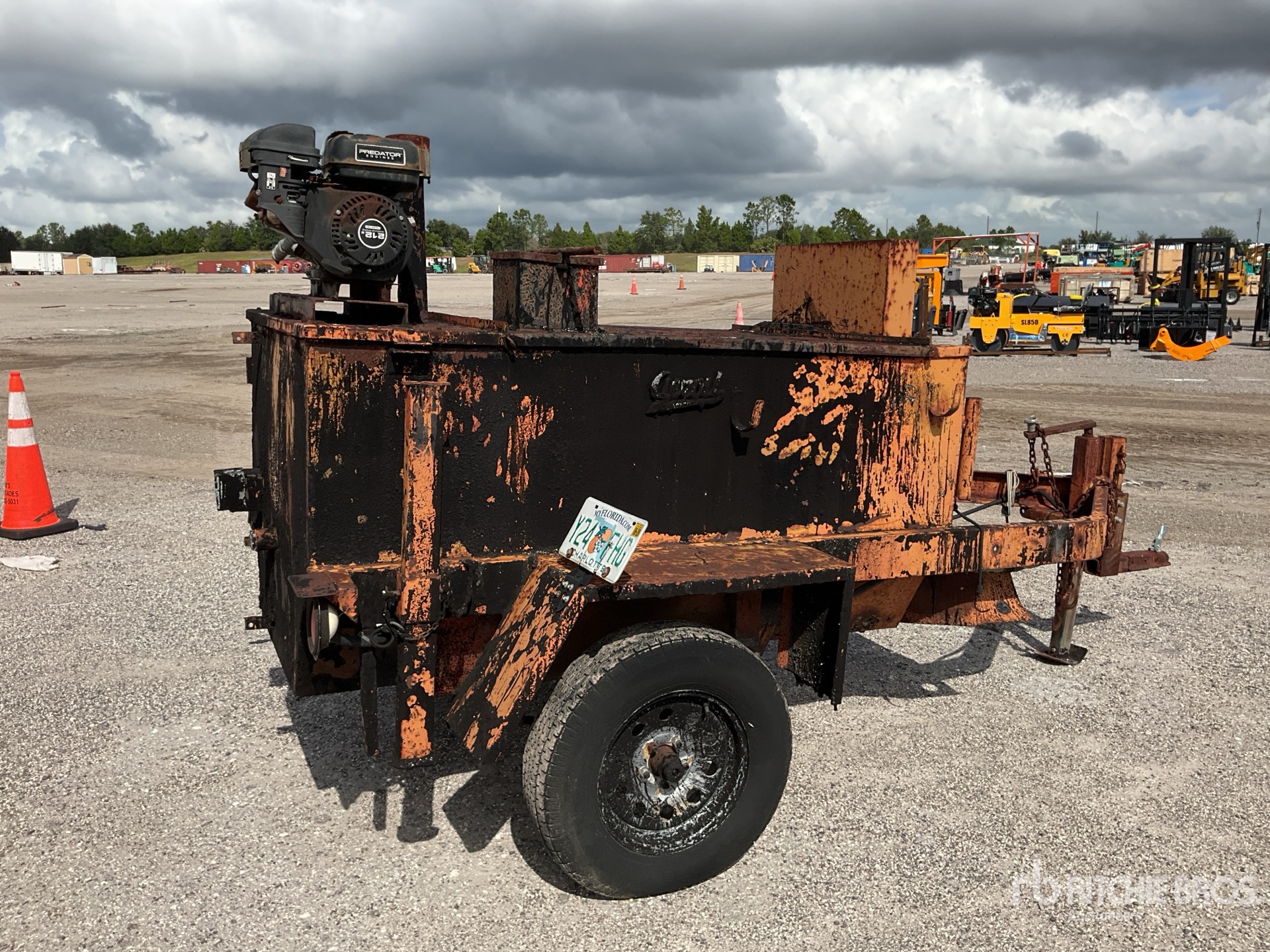 General Appearance with Picture, Right Rear Corner