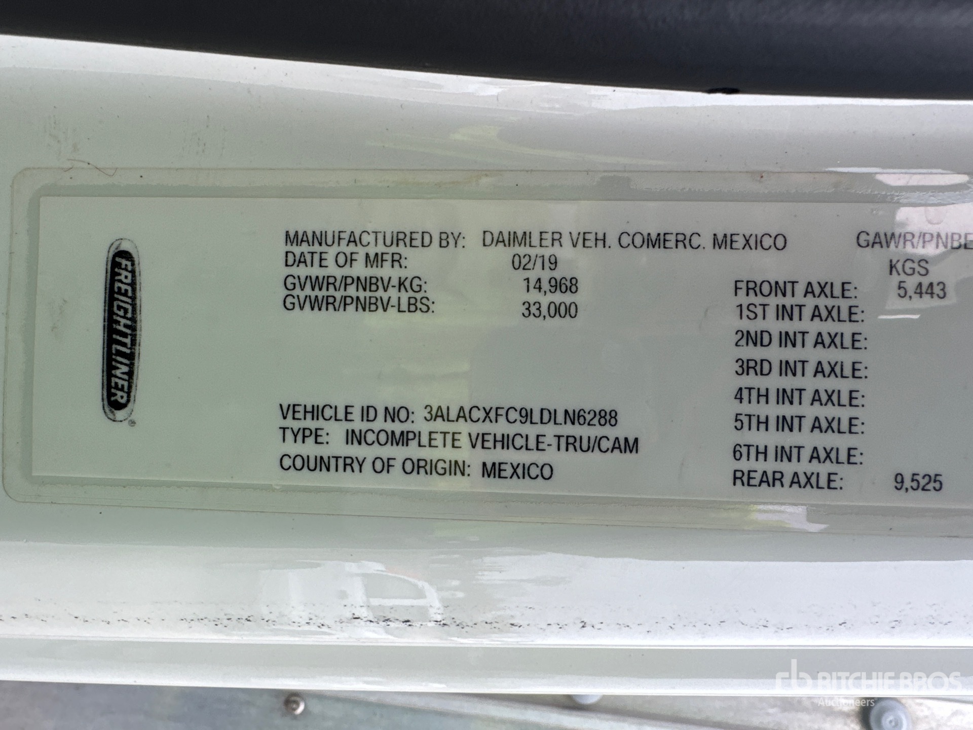 General Appearance with Serial Number / VIN