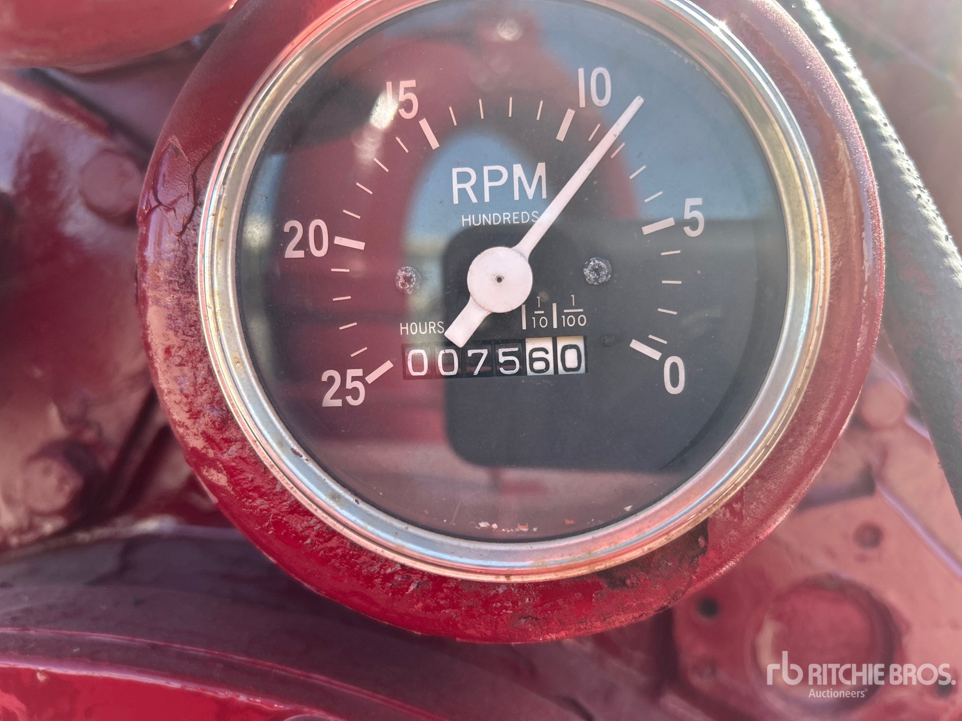 General Appearance with Hour Meter / Odometer