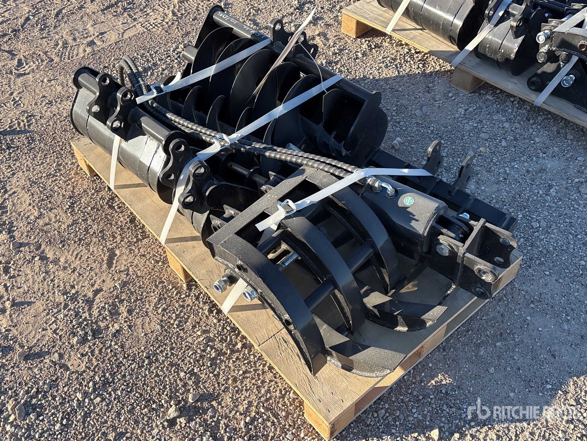 Aspect général with Image, coin arrière droit