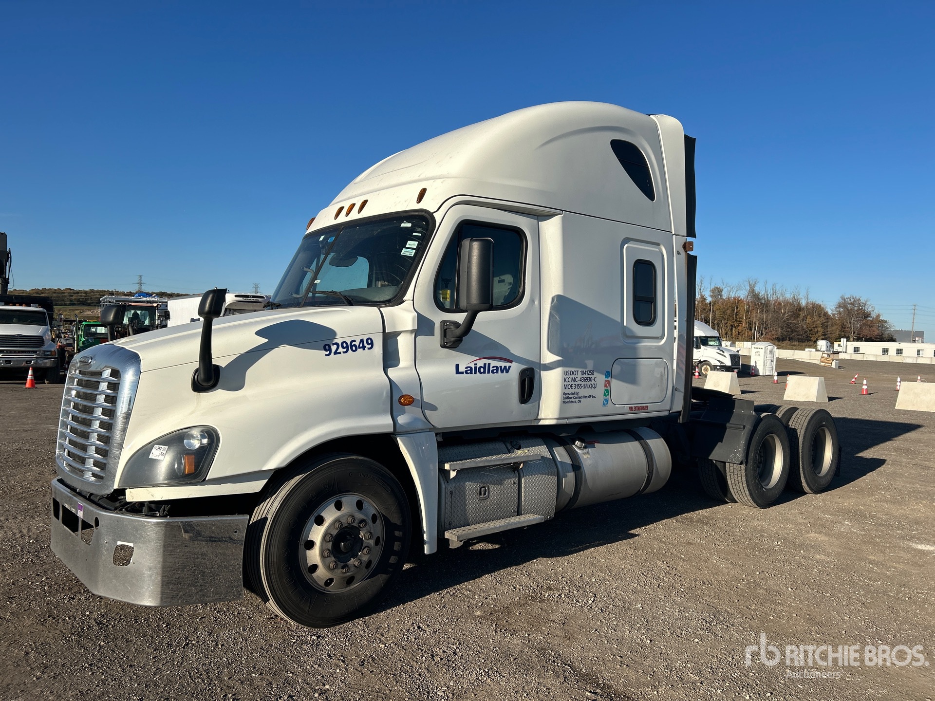 CAMIóN CAMAROTE 2017 FREIGHTLINER