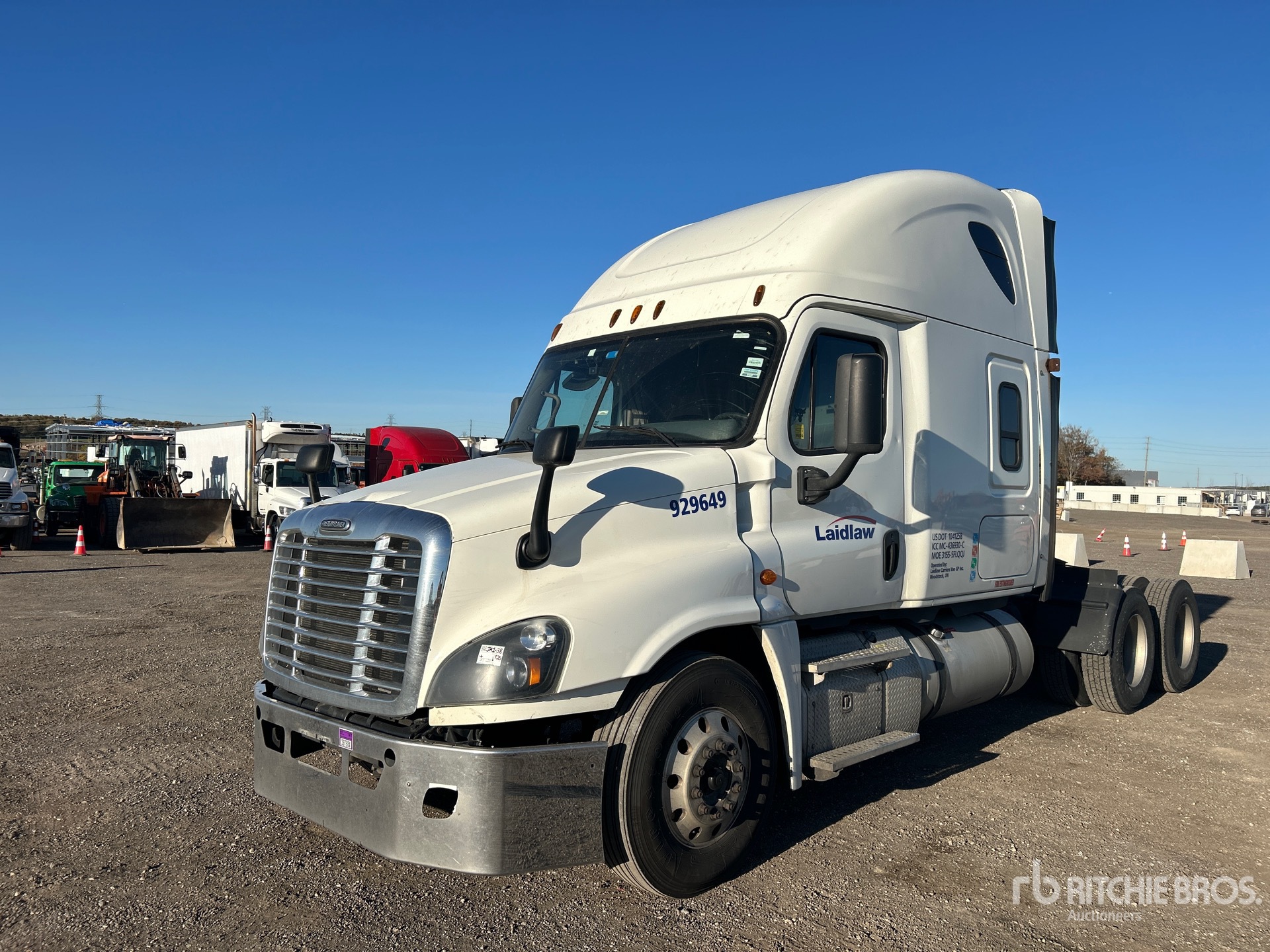 CAMIóN CAMAROTE 2017 FREIGHTLINER