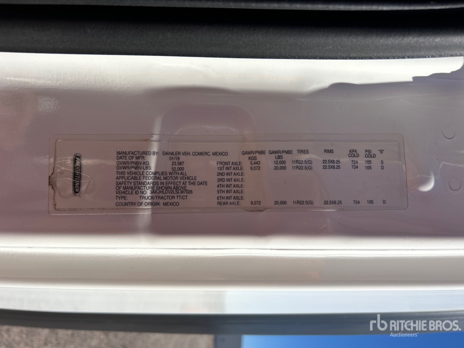 General Appearance with Numéro de série/Numéro d'identification du véhicule automobile