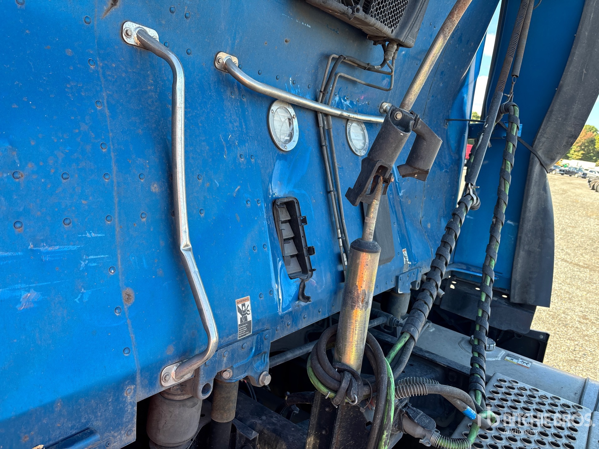 2024 Kenworth T680
