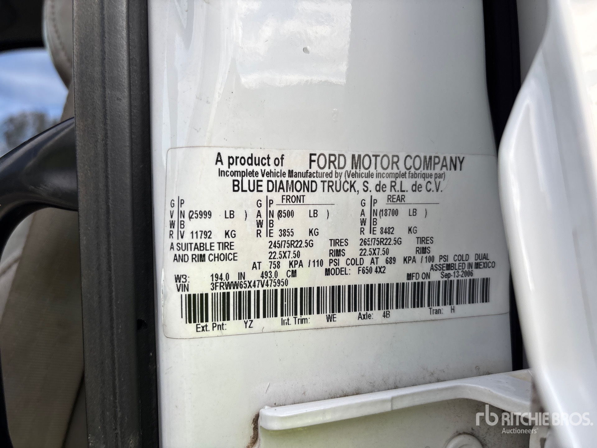 General Appearance with Serial Number / VIN