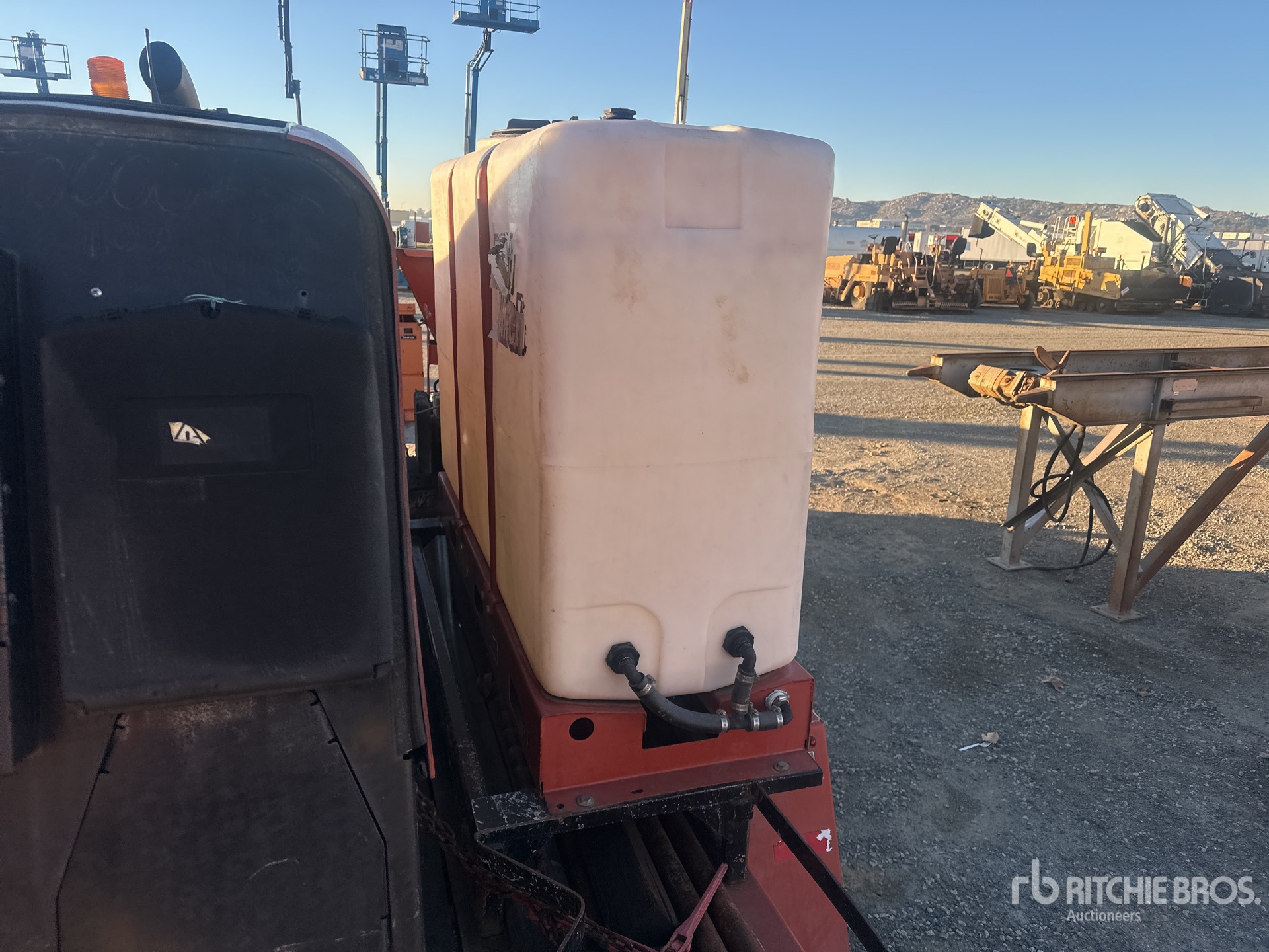 General Appearance with Imagen: esquina trasera derecha