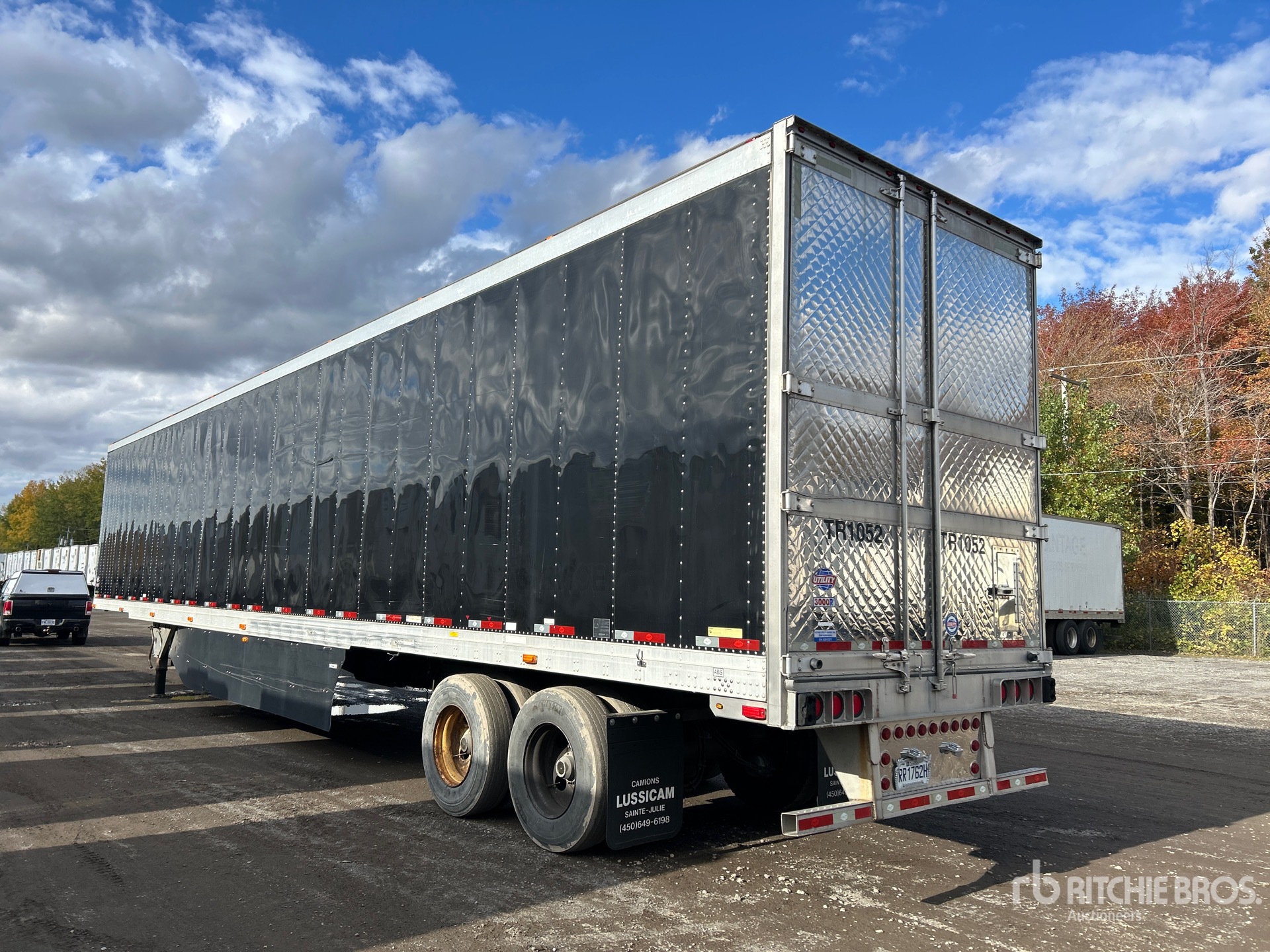 General Appearance with Bild, Ecke hinten links