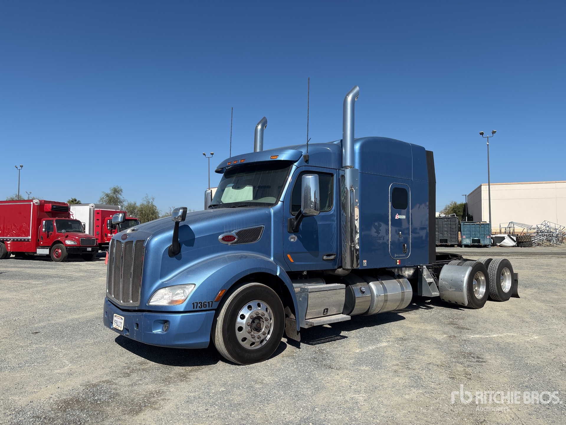 General Appearance with Picture, Left Front Corner