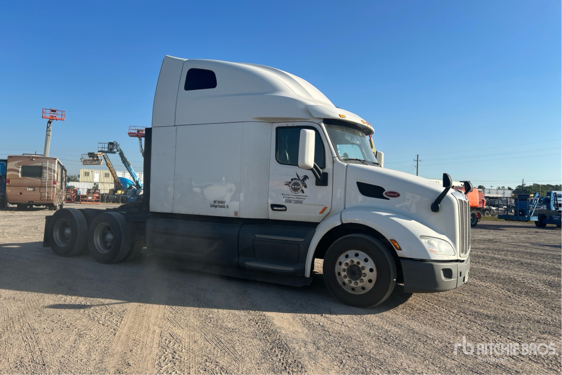 General Appearance with Picture, Right Front Corner