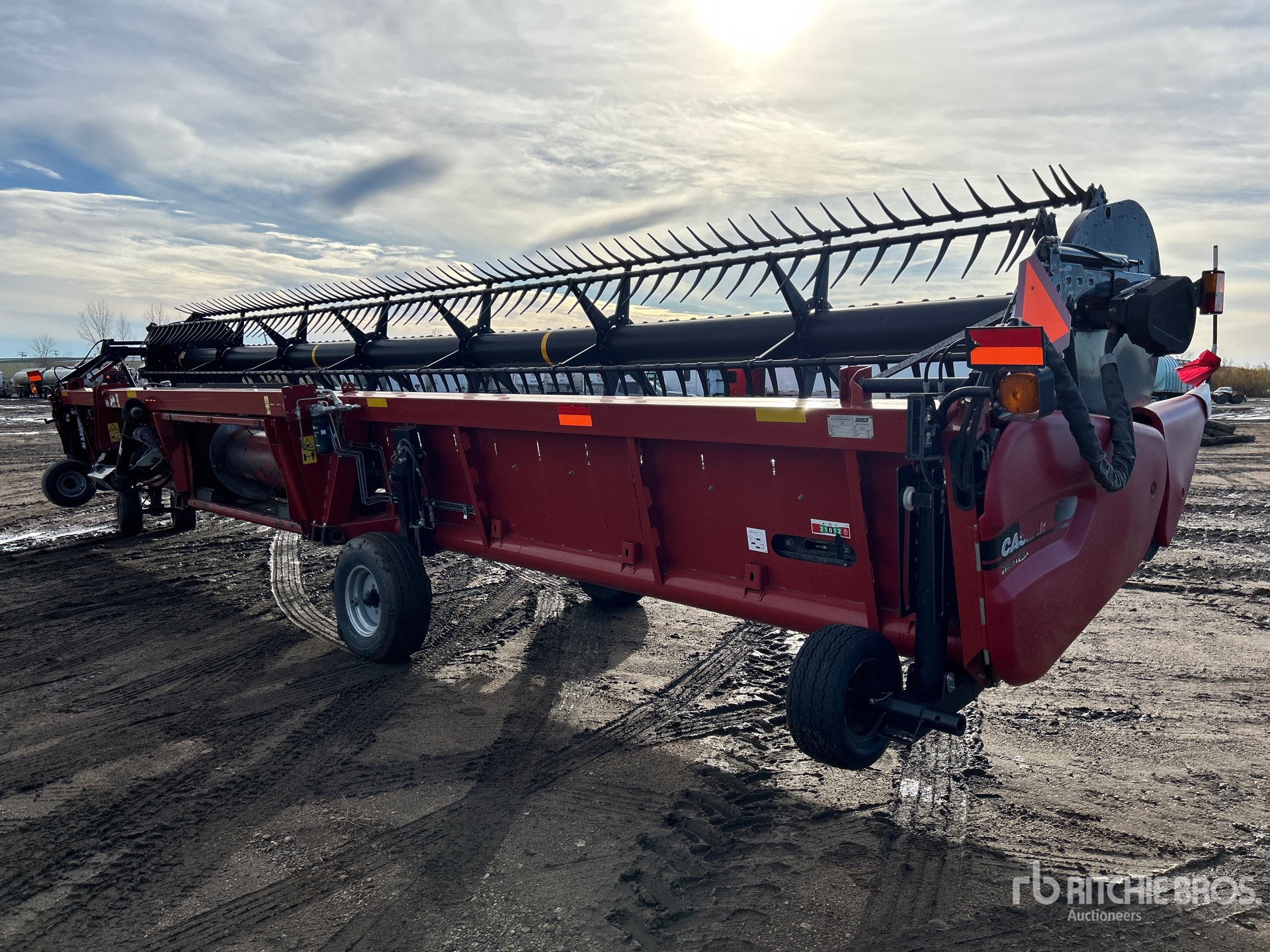 Aspect général with Image, coin arrière droit