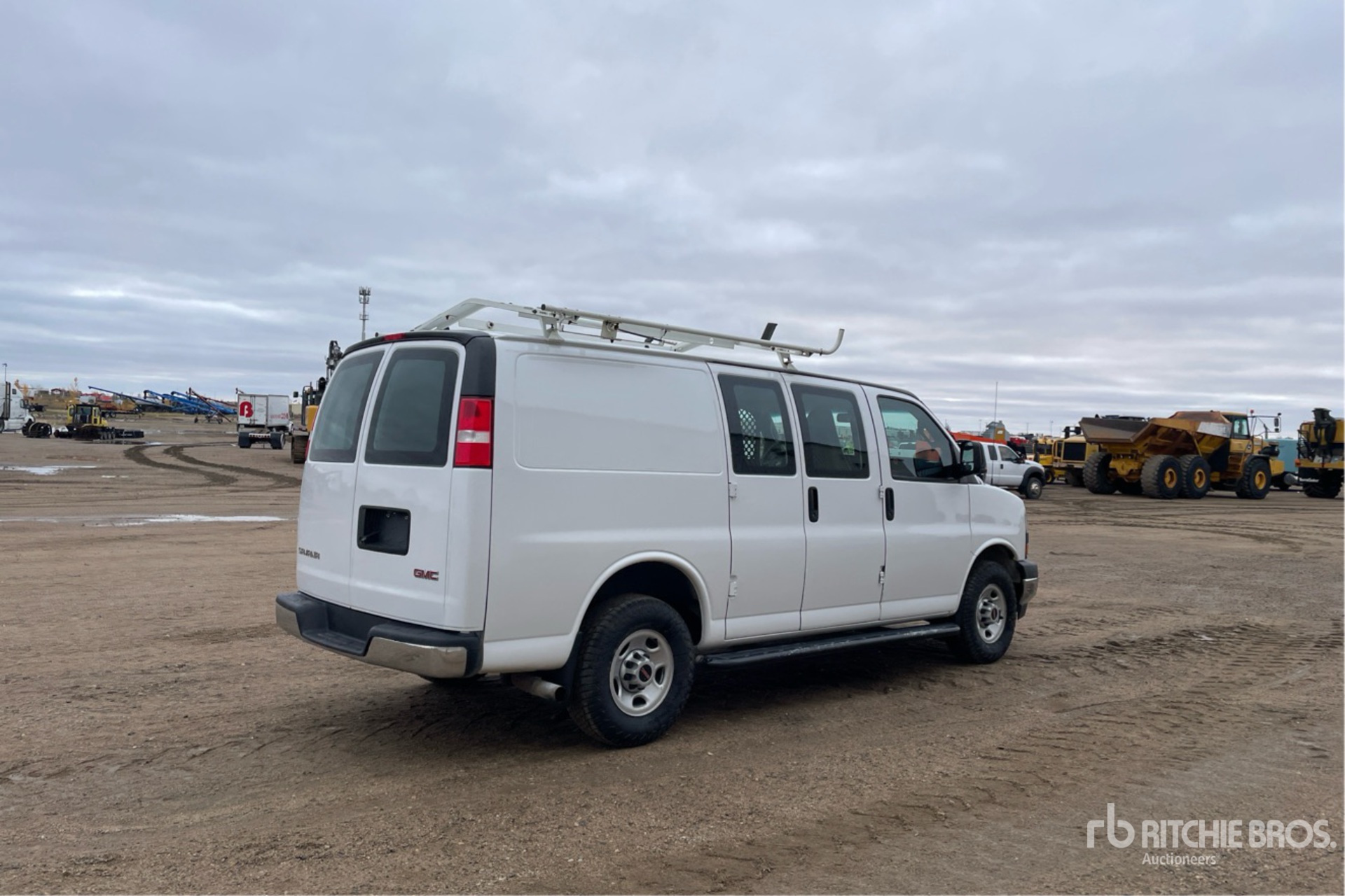 General Appearance with Picture, Right Rear Corner