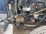 4 Underbody - Truck with 