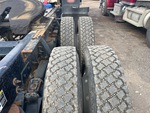 4 Underbody - Truck with 
