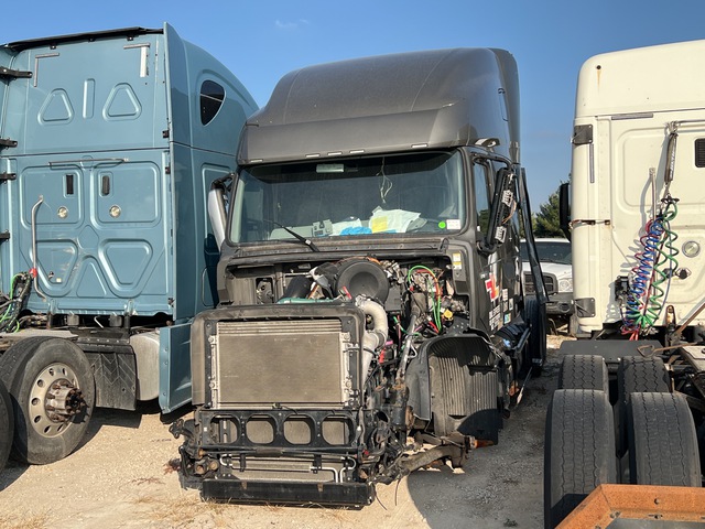 2023 Volvo VNL 6x4 T/A Sleeper Truck Tractor (Inoperable) 2023 Volvo VNL 6x4 T/A Sleeper Truck Tractor (Inoperable)