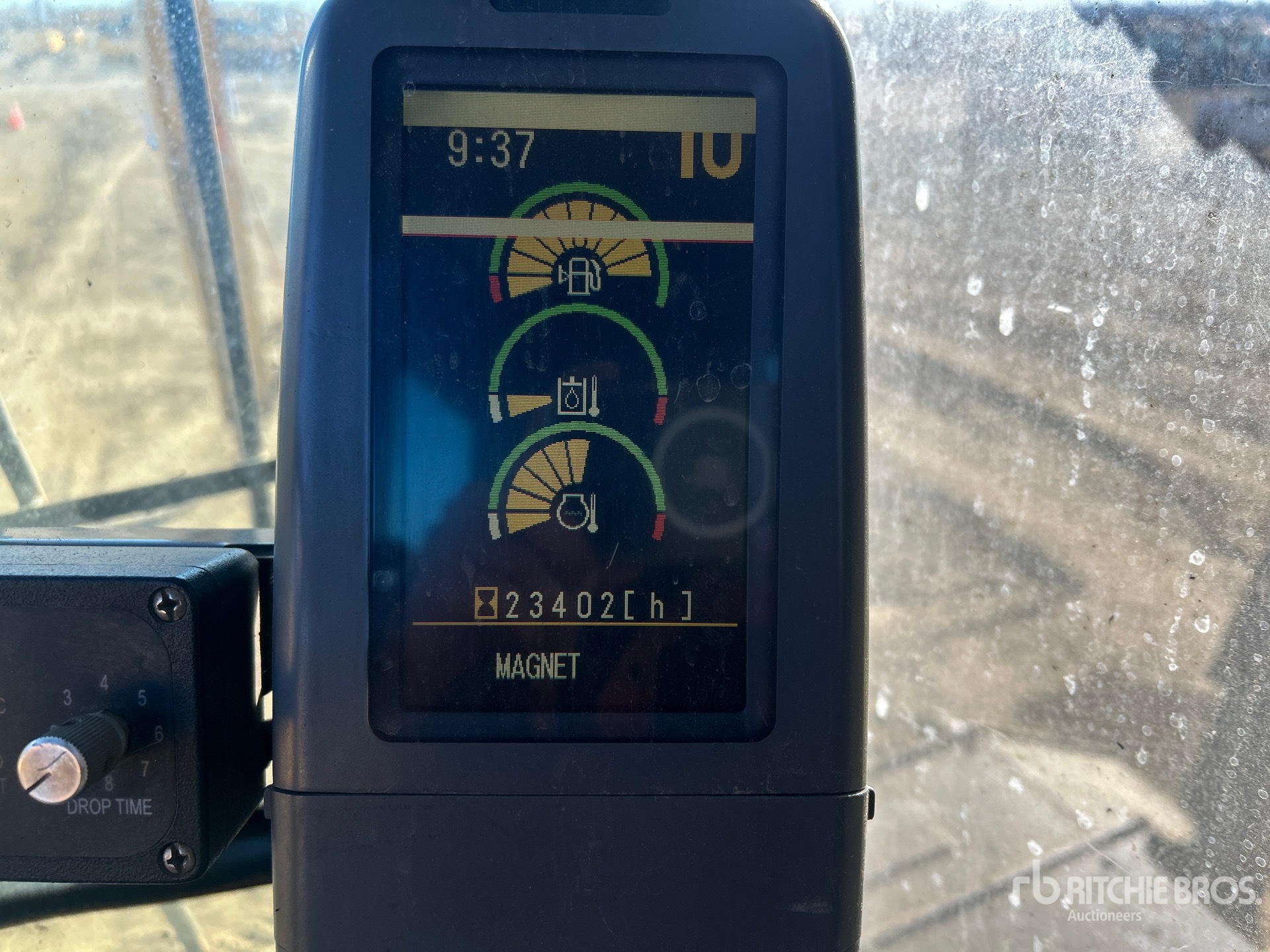 General Appearance with Hour Meter / Odometer
