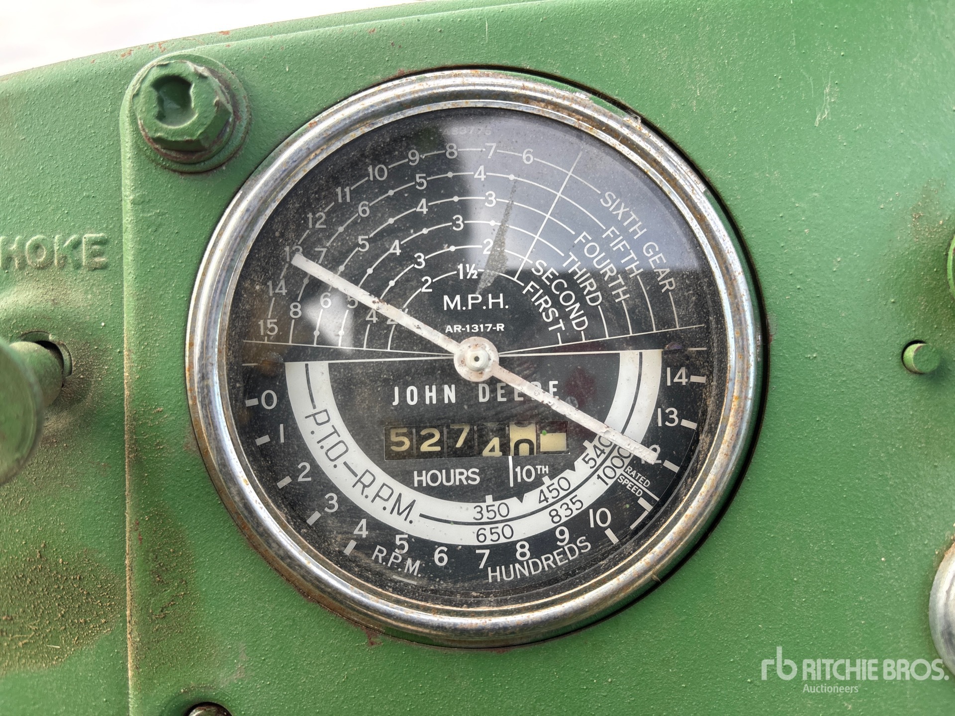 General Appearance with Hour Meter / Odometer