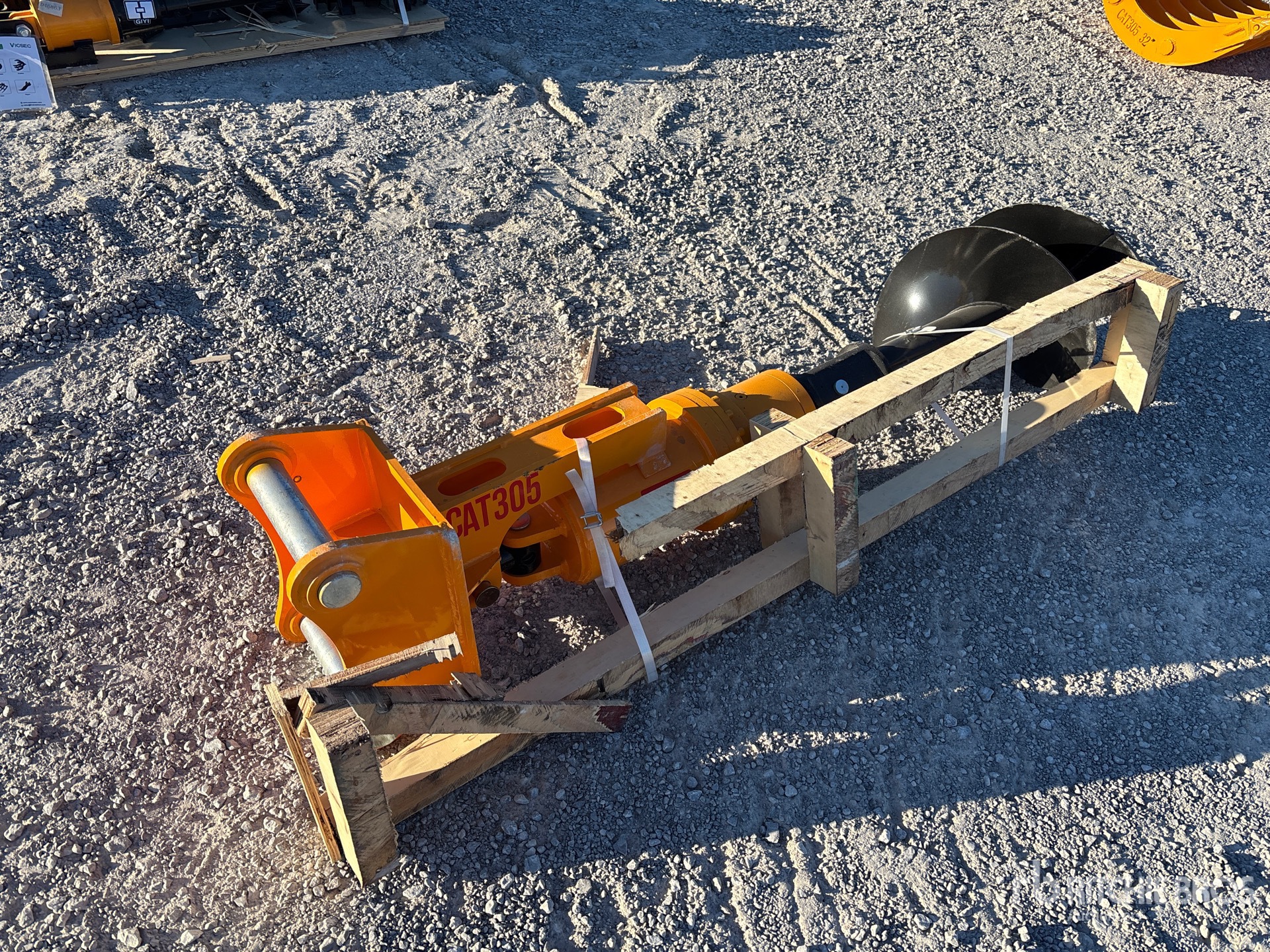 General Appearance with Bild, Ecke hinten rechts