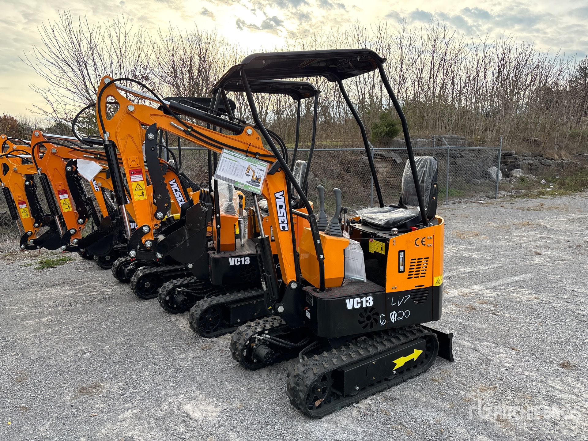 General Appearance with Picture, Left Front Corner