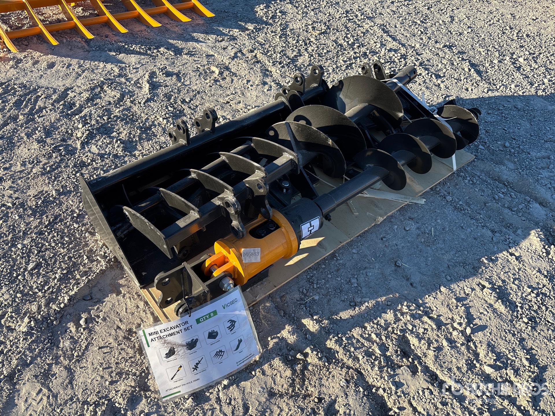 General Appearance with Picture, Left Rear Corner