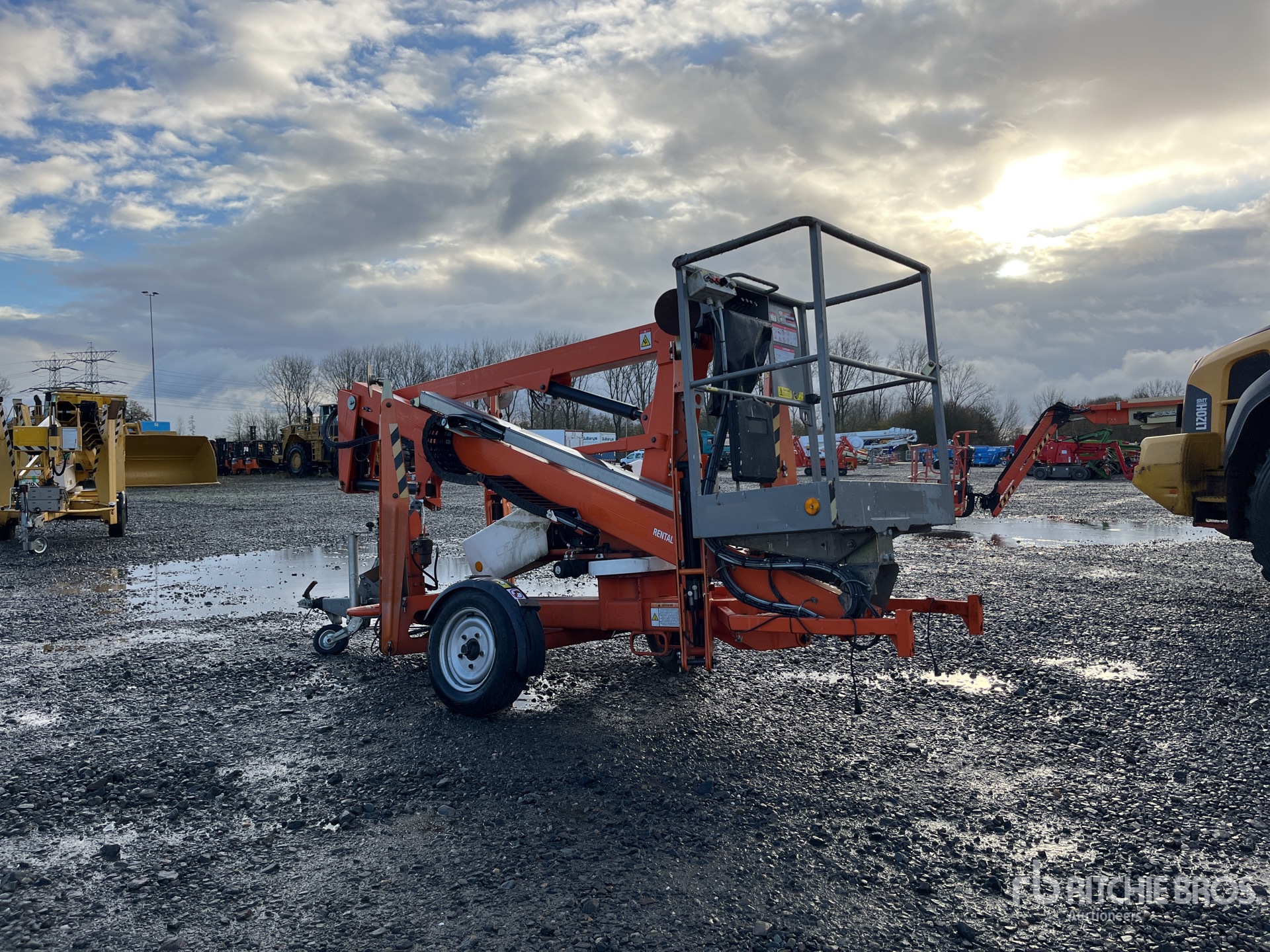 General Appearance with Picture, Right Front Corner