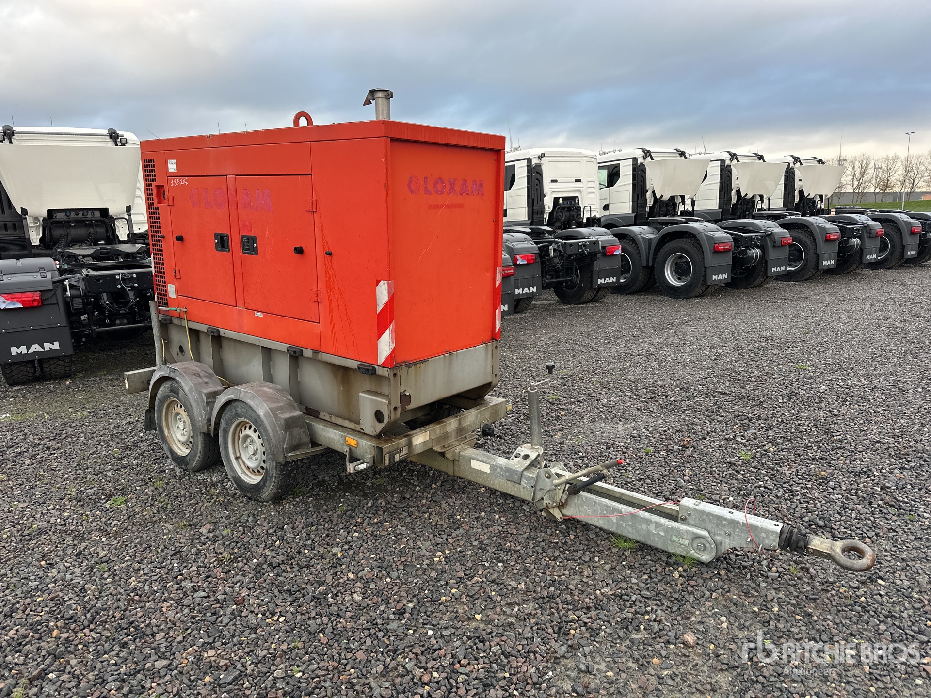 General Appearance with Picture, Right Front Corner