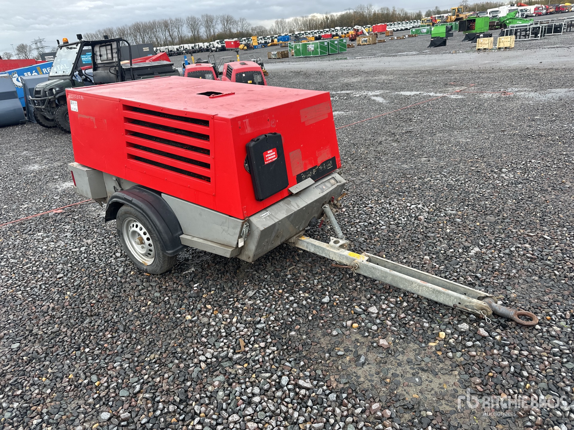 General Appearance with Picture, Right Front Corner