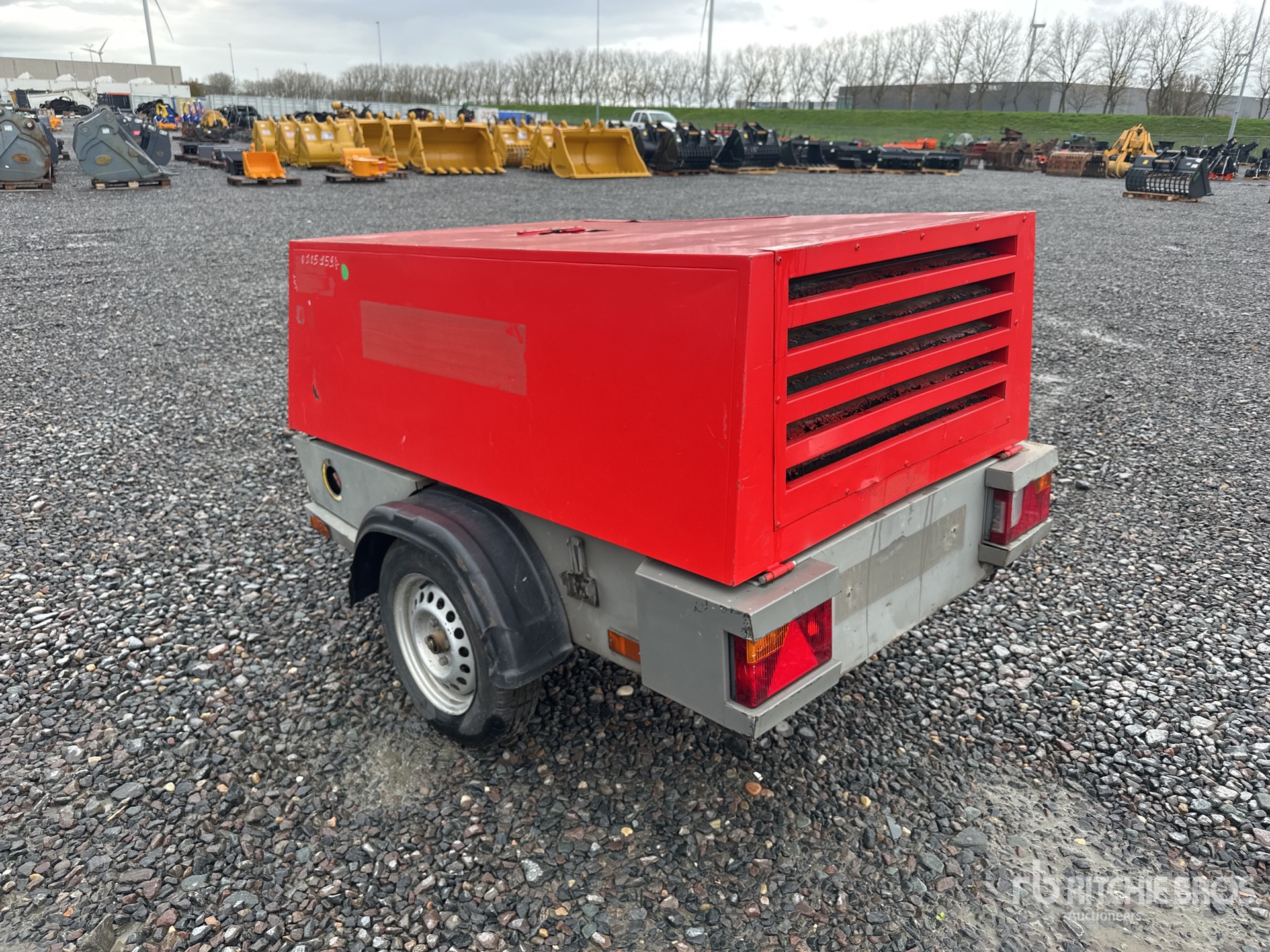 General Appearance with Picture, Left Rear Corner