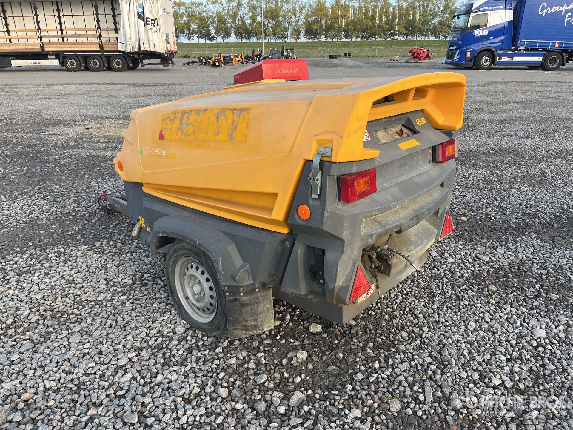 General Appearance with Picture, Left Rear Corner