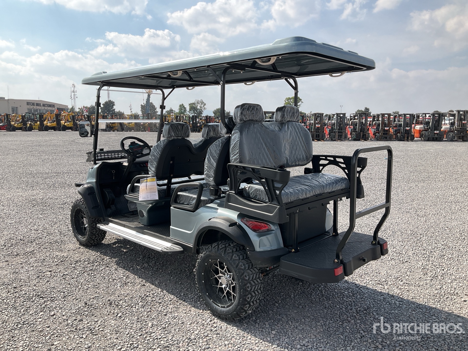 Aspect général with Image, coin arrière gauche