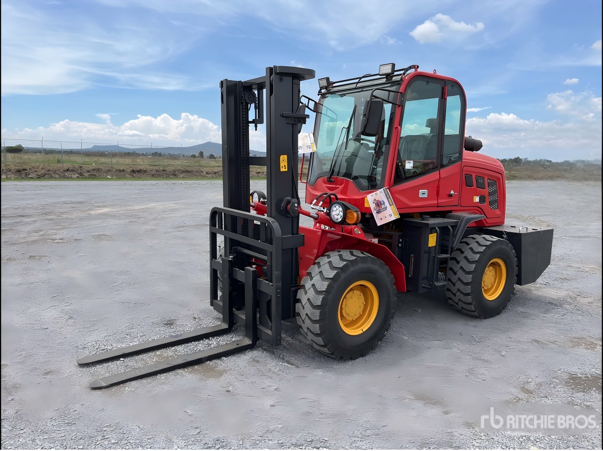 General Appearance with Picture, Left Front Corner