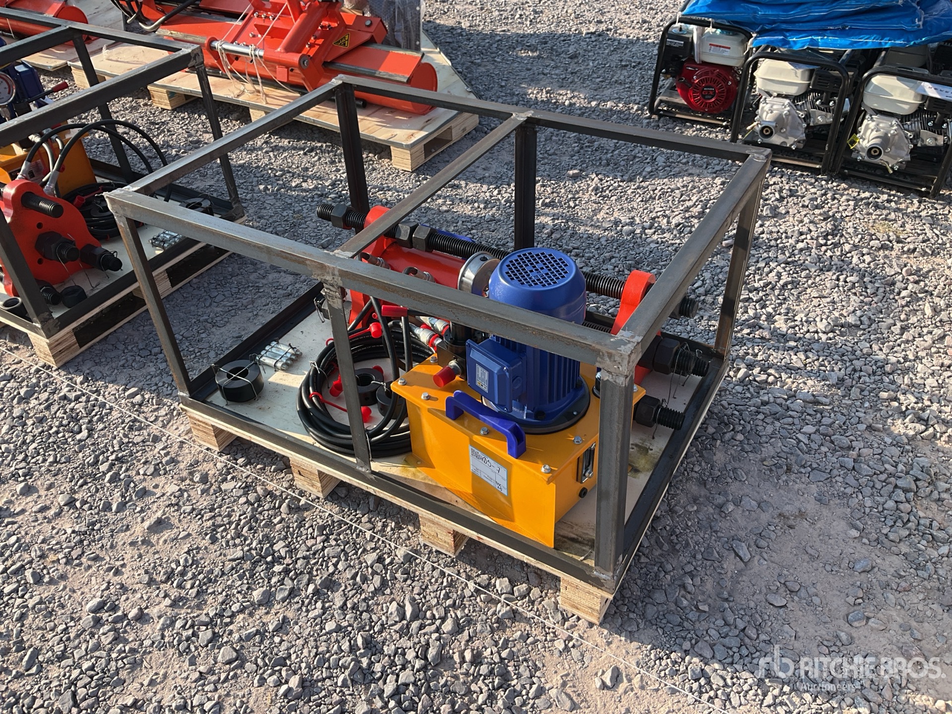 General Appearance with Featured Photo