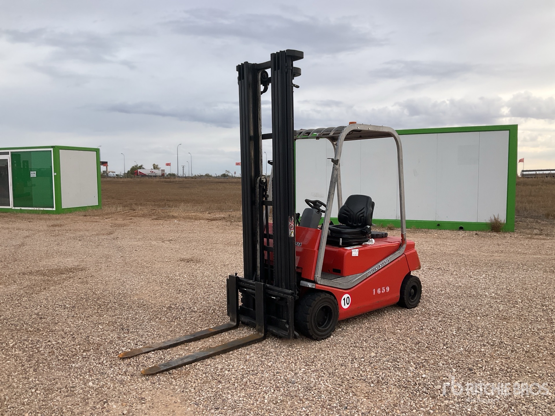 General Appearance with Picture, Left Front Corner