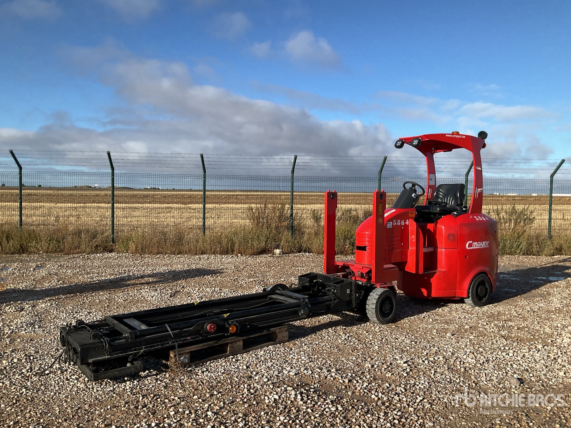 General Appearance with Picture, Left Front Corner