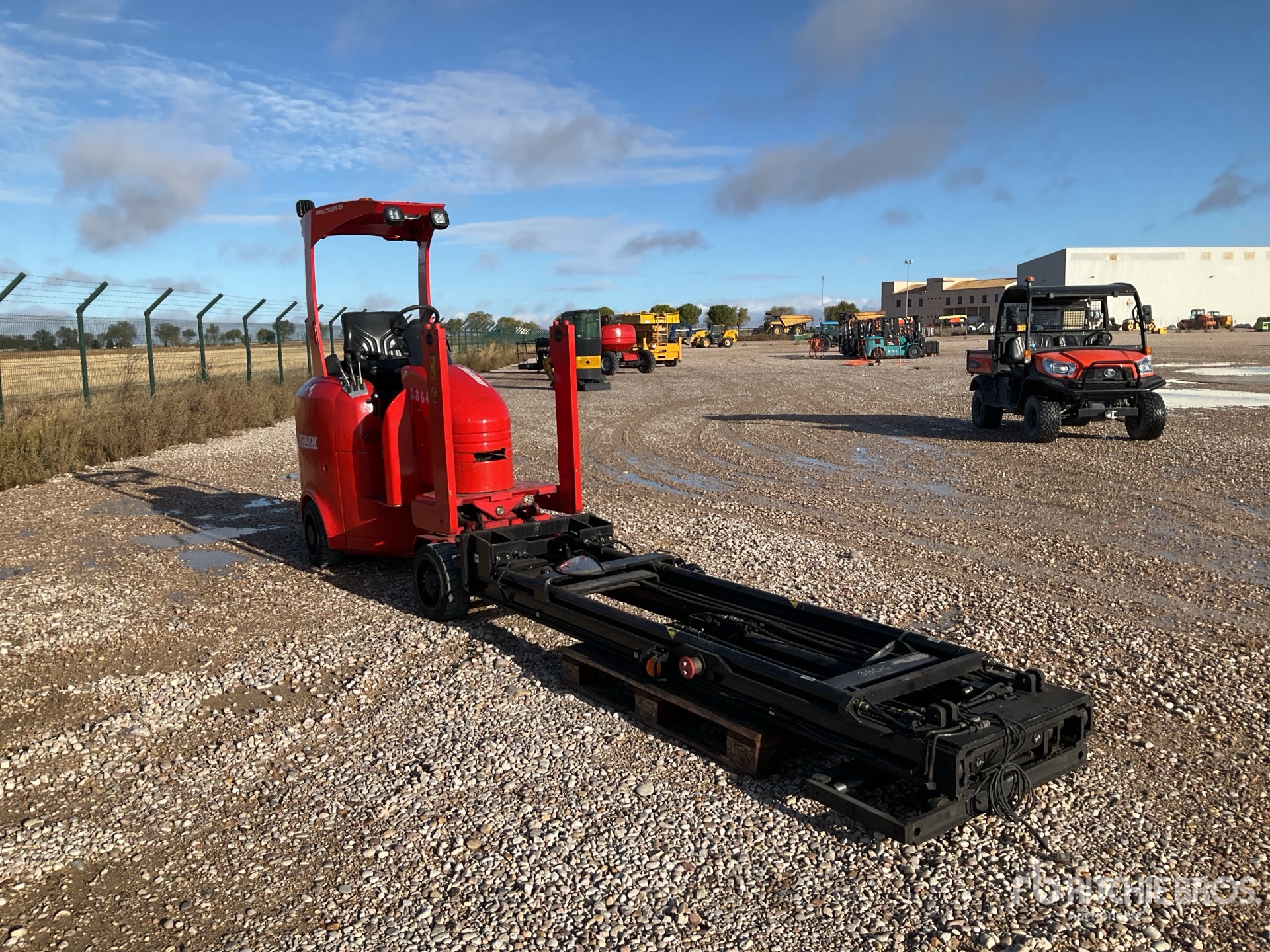 General Appearance with Picture, Right Front Corner