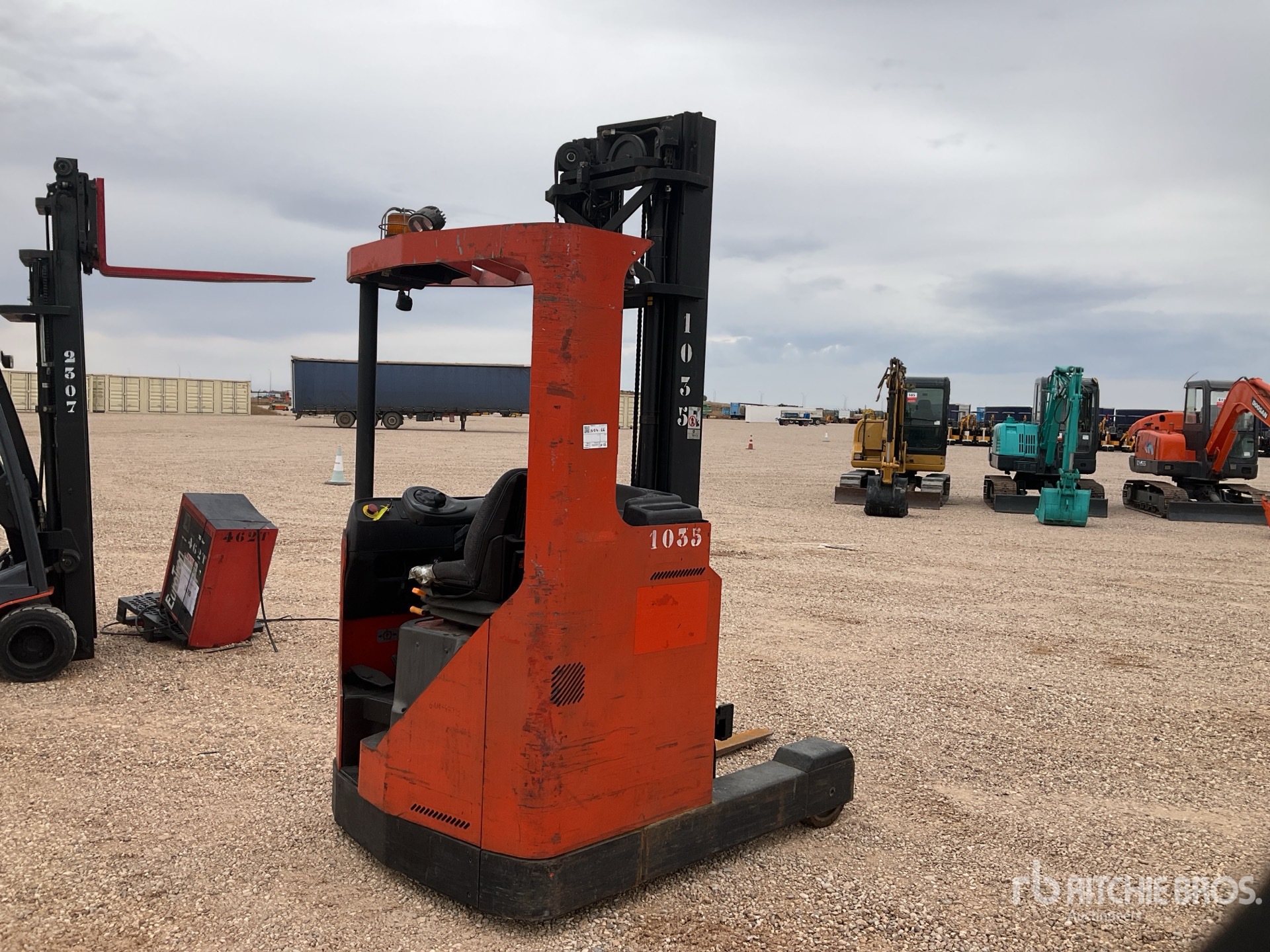 General Appearance with Imagen: esquina trasera derecha