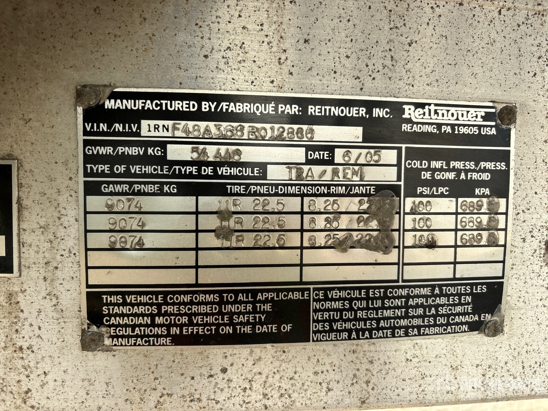 General Appearance with Serial Number / VIN