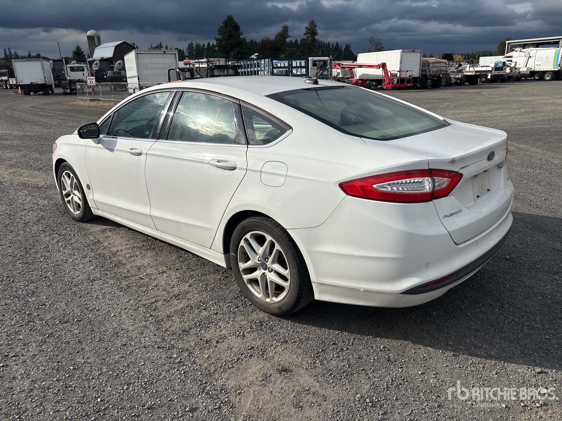 General Appearance with Picture, Left Rear Corner