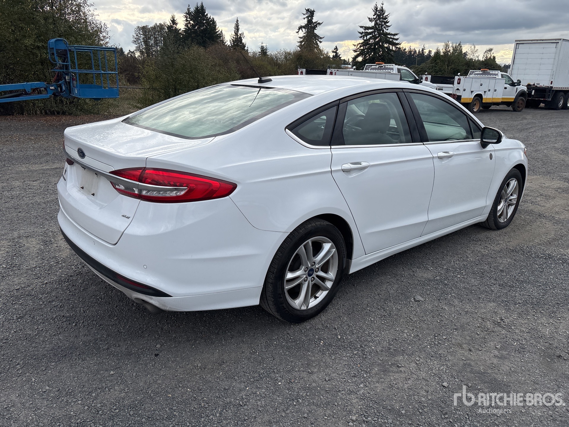 General Appearance with Picture, Right Rear Corner