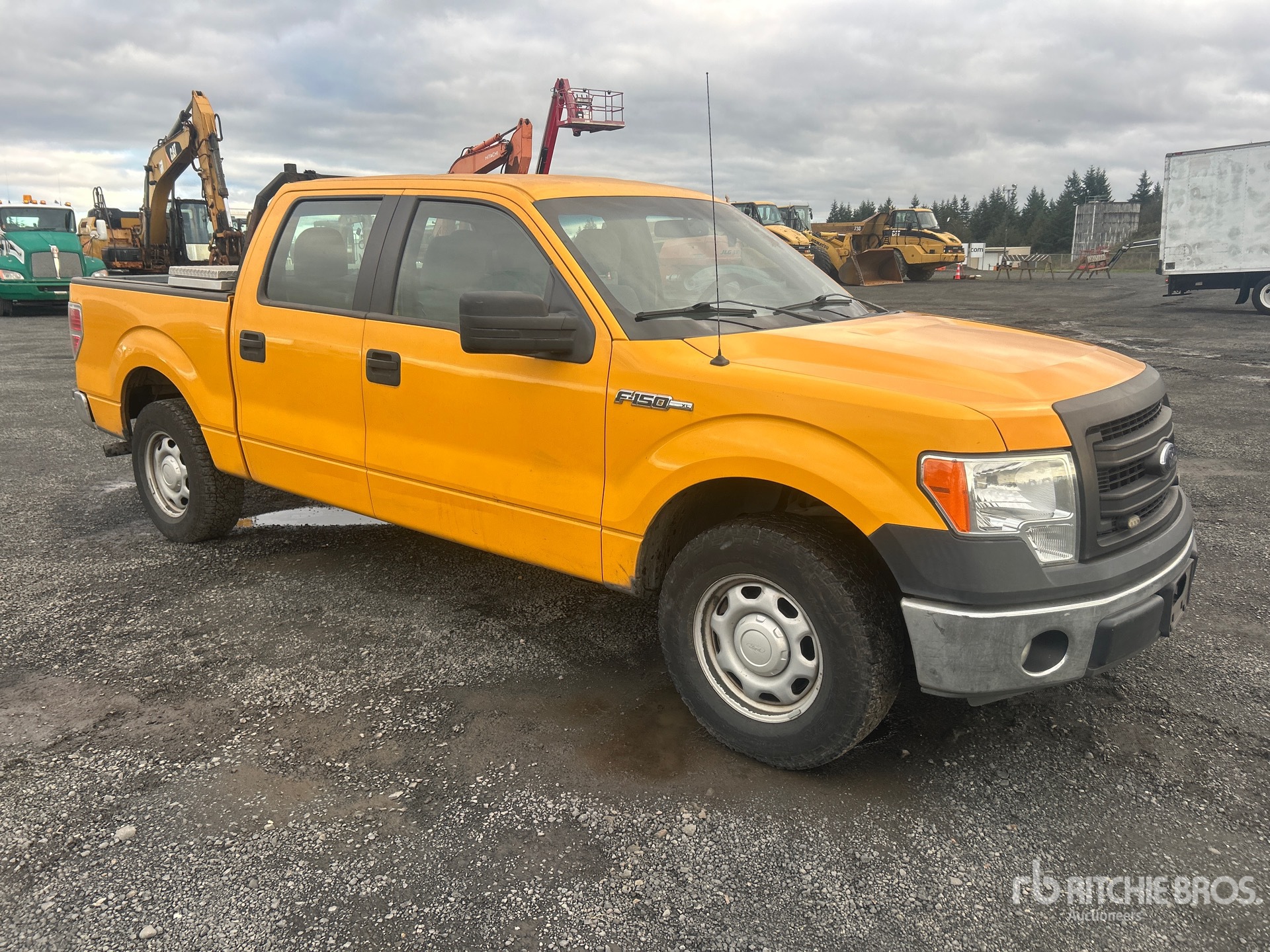 Aspect général with Image, coin avant droit