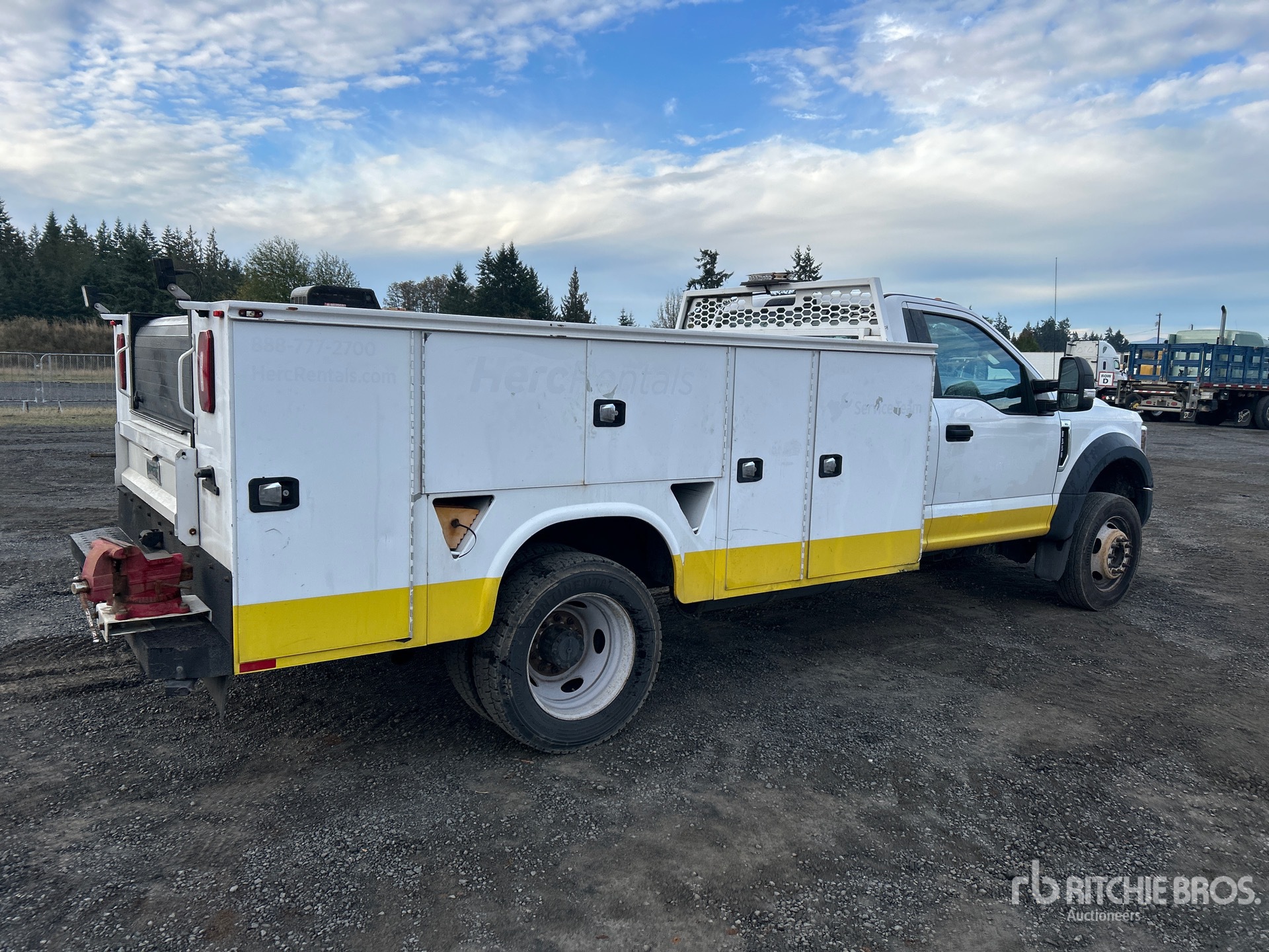 General Appearance with Picture, Right Rear Corner